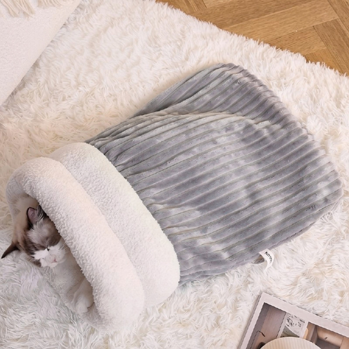 Túi ngủ cho mèo Marshmeollow size lớn ấm áp