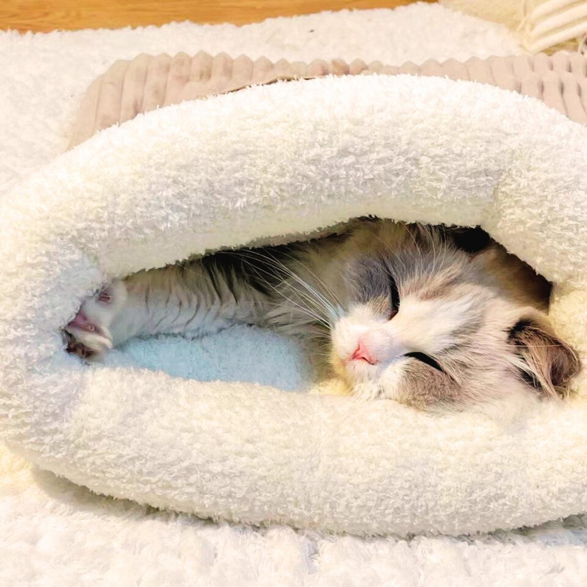 Túi ngủ cho mèo Marshmeollow size lớn ấm áp